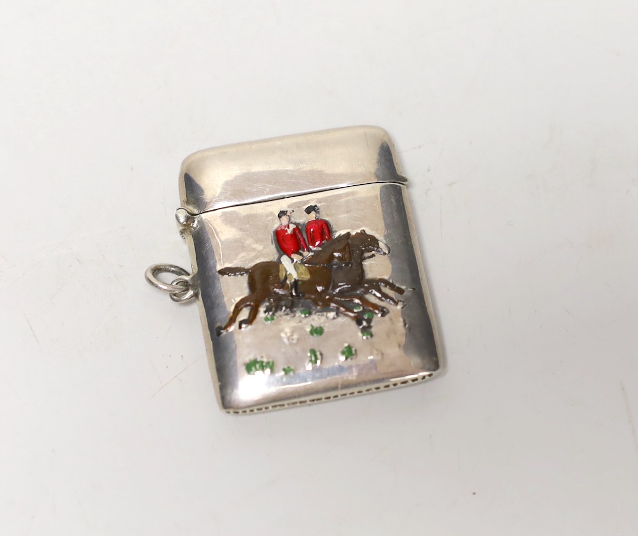 A sterling 925 and enamelled vesta case, depicting a hunting scene, 48mm.